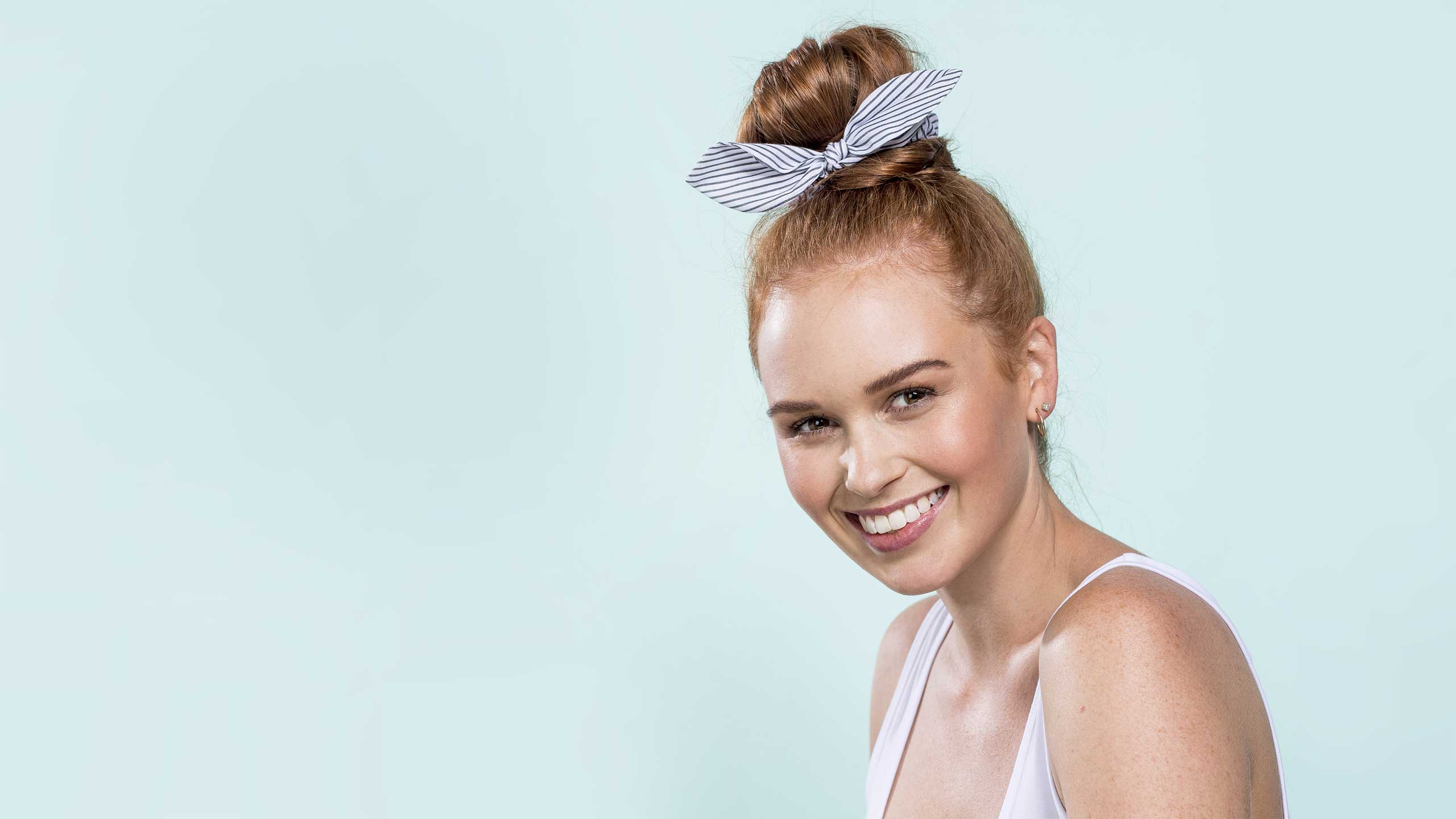 How to create the perfect chunky bun Scunci Video Tutorials